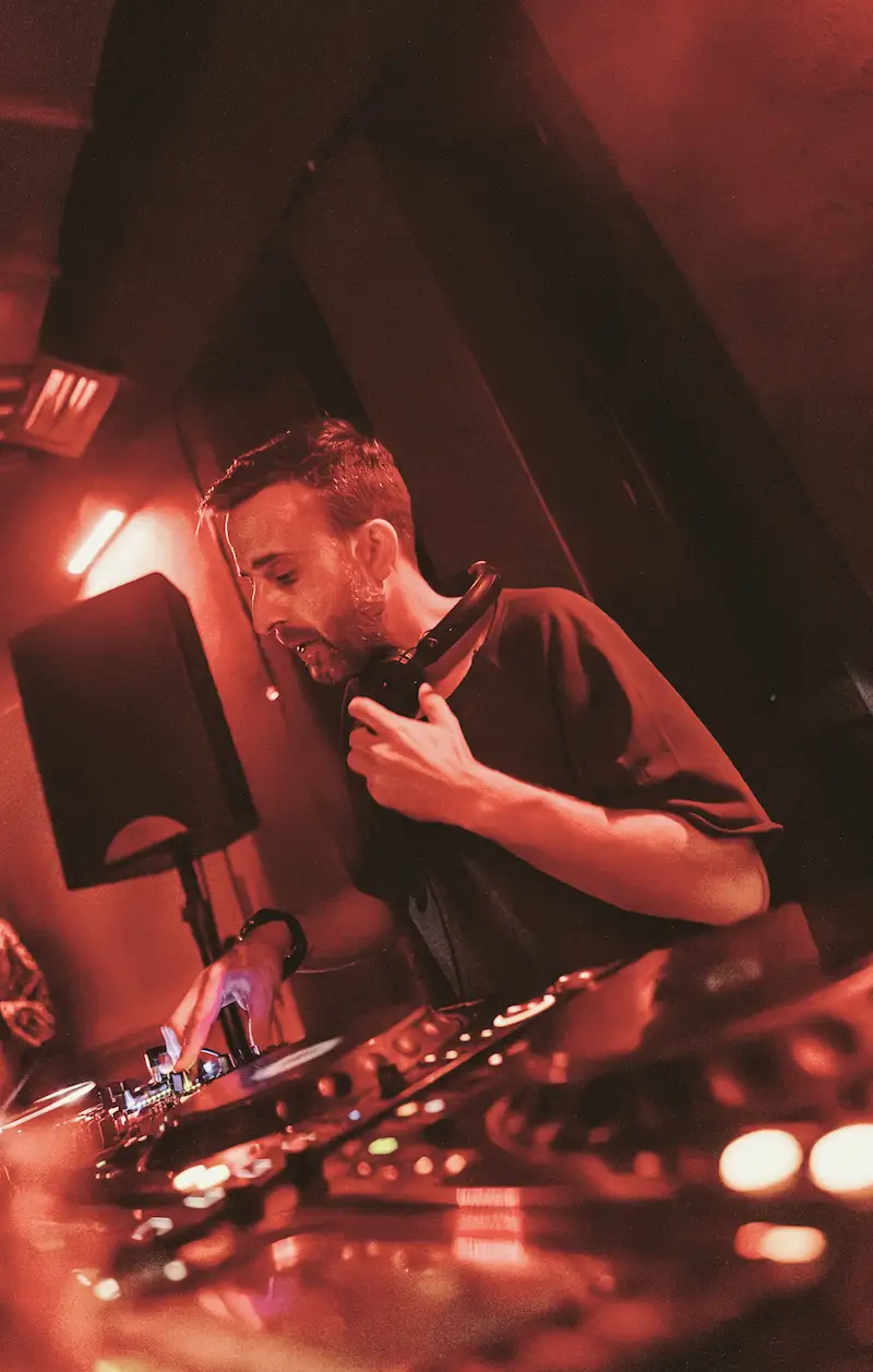 Adam Bogdan Miami Heat deep tech DJ mix on SoundCloud